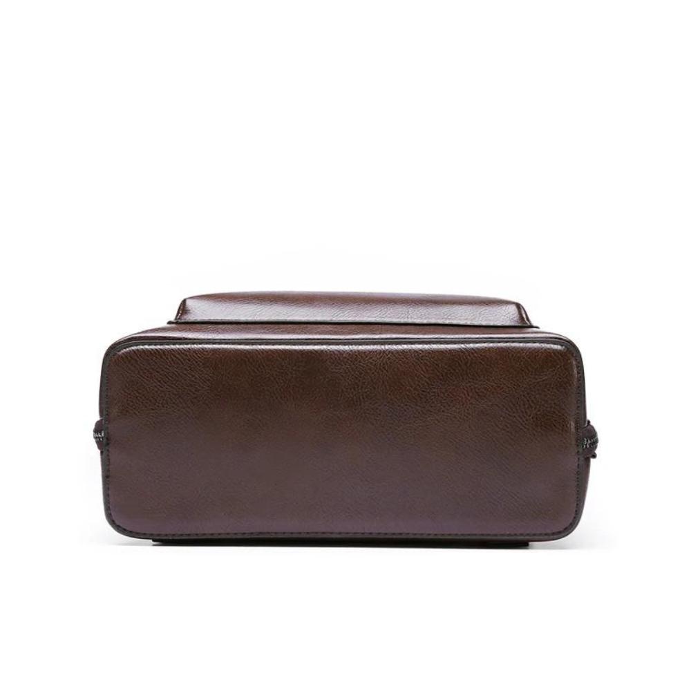 Saskia – Classic Double Pocket Backpack