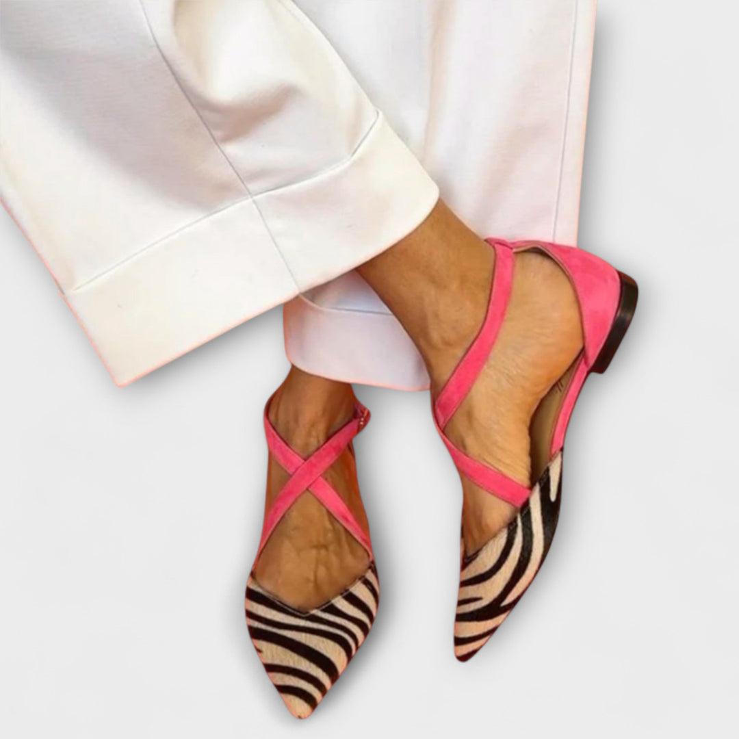 Gabrielle - Loafers with Band Details