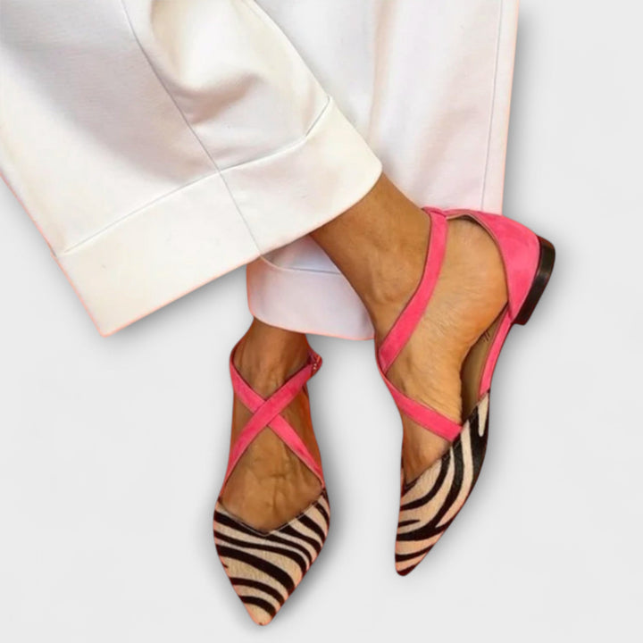 Gabrielle - Loafers with Band Details