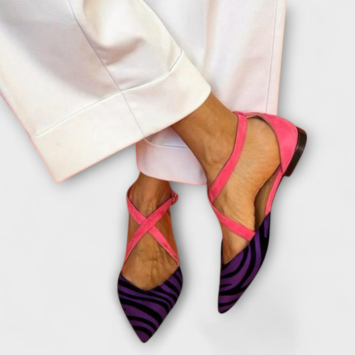 Gabrielle - Loafers with Band Details