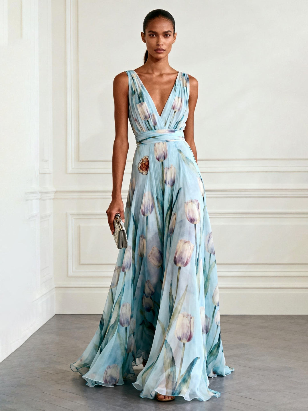 Nerea - Elegant Maxi Dress with Tulip Print and V-Neck
