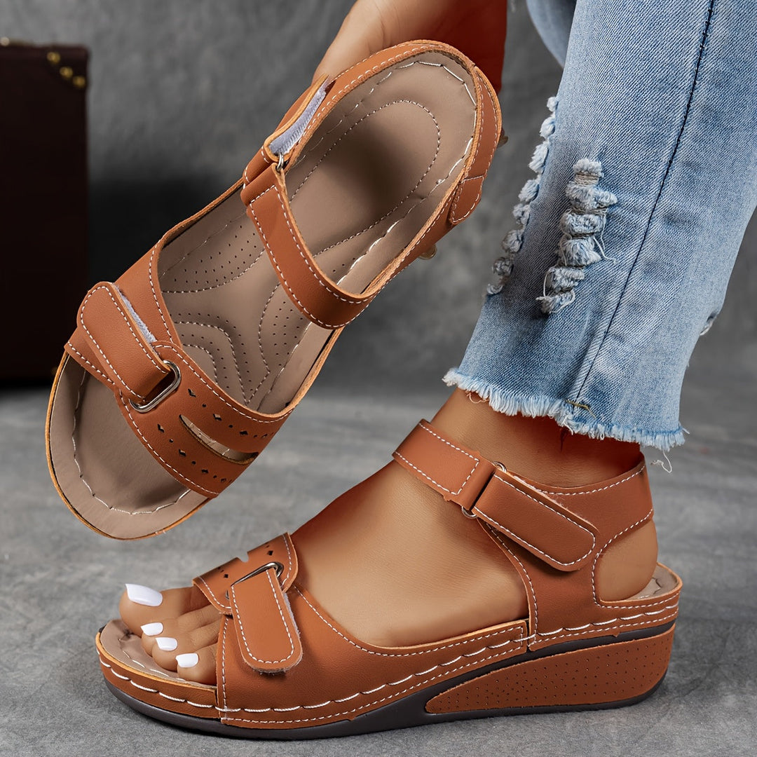 Maggie | Trendy Orthopaedic Sandals
