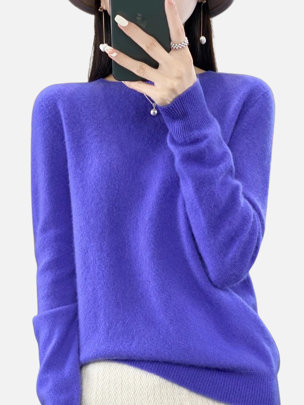 Maria | Soft Knit Jumper with Round Neck