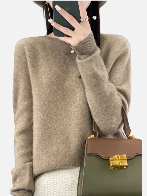 Maria | Soft Knit Jumper with Round Neck