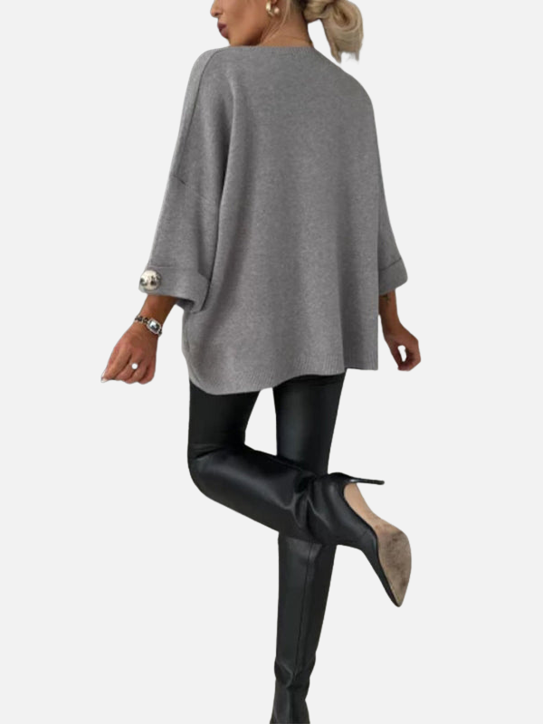 Anne | Long Knit Blouse with Button Details