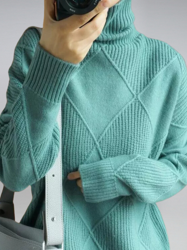 Susanne | Roll Neck Jumper with Diamond Pattern