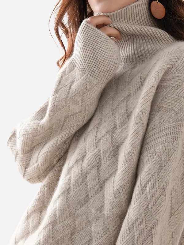 Helle | Knitted Jumper with Braided Pattern and Roll Neck