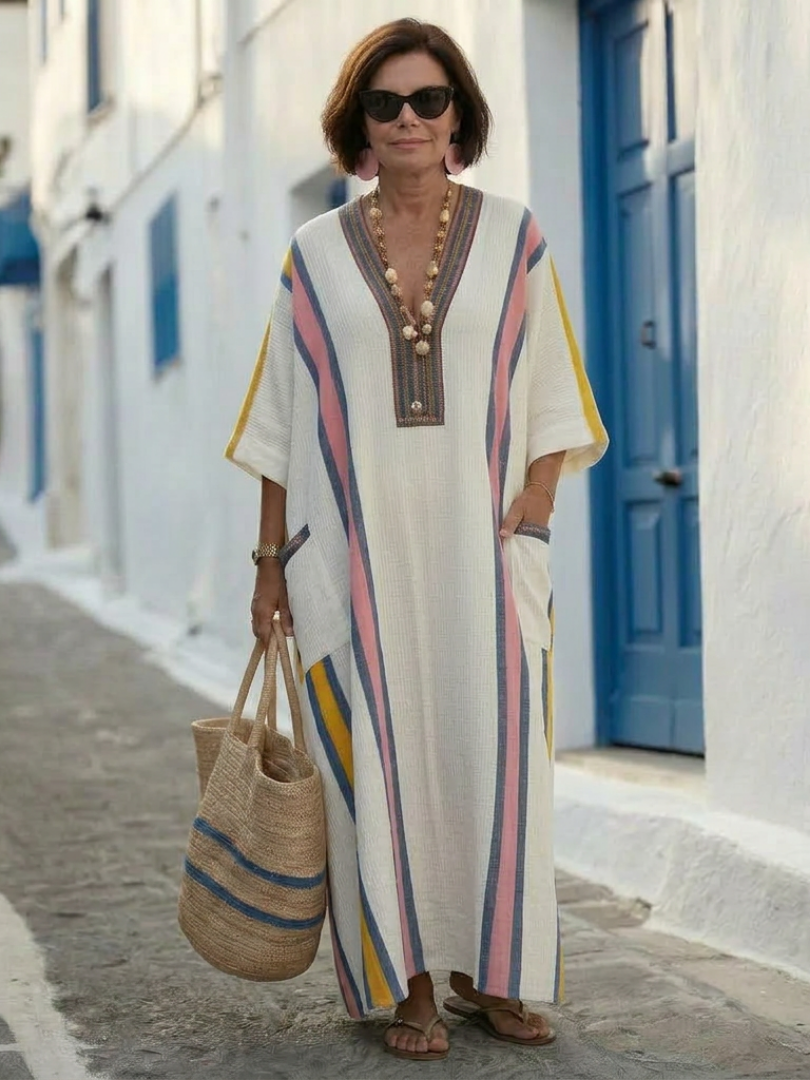 Noemi | V-Neck Maxi Dress with Half Sleeves and Pockets