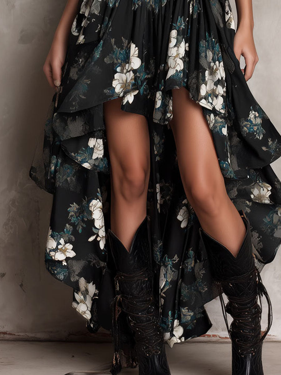 Avelinne - Black Bohemian Floral Pattern