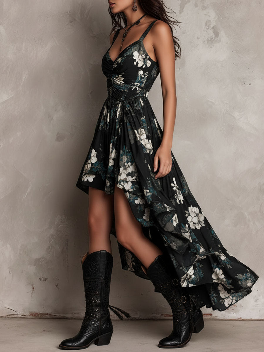 Avelinne - Black Bohemian Floral Pattern