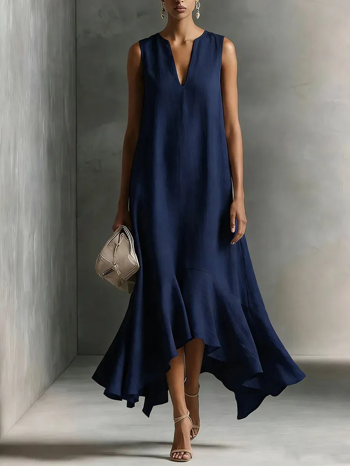 Astra - Sleeveless Maxi Dress with V-Neck