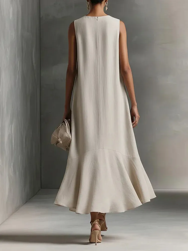 Astra - Sleeveless Maxi Dress with V-Neck