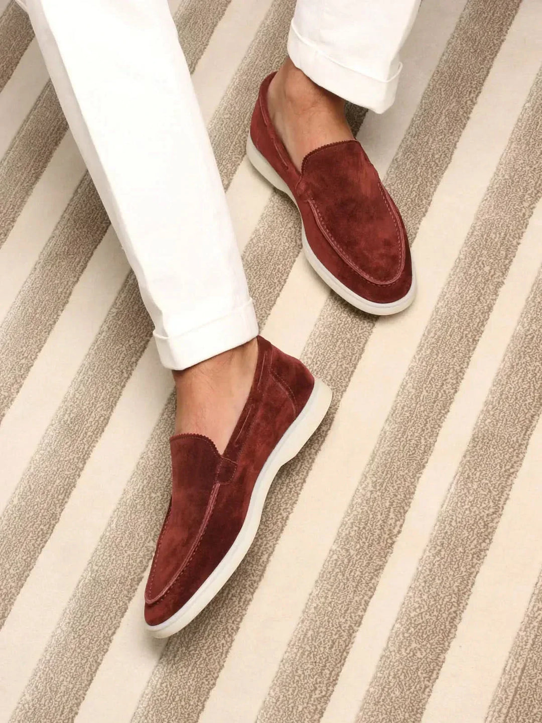 Classic Suede Loafer Bordeaux